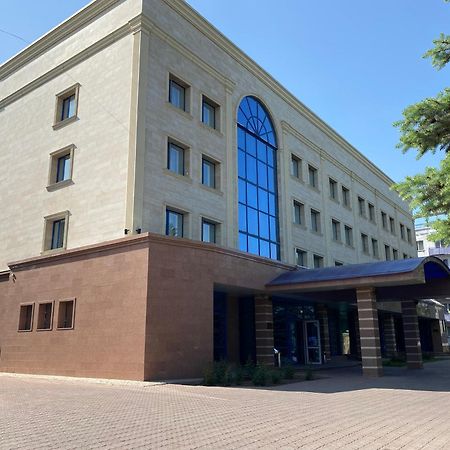 Nurtau Pavlodar Exterior foto