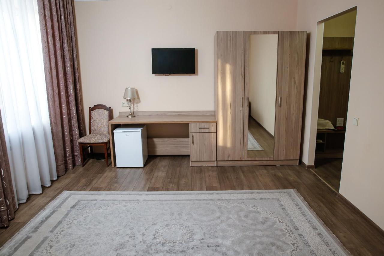 Nurtau Pavlodar Exterior foto